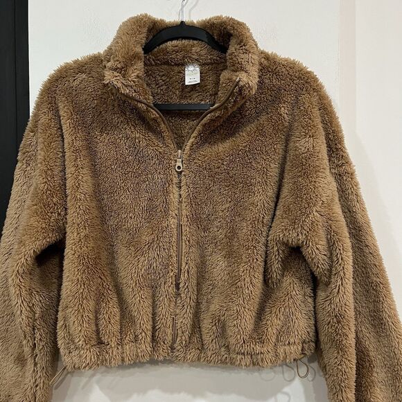 Offline By Aerie Cropped Fluffy Zip Up Brown Jacket Size Medium - Picture 2 of 5